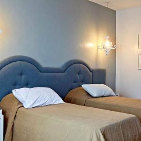 King'S Royale Hotel And Resort Bacolor Eksteriør billede
